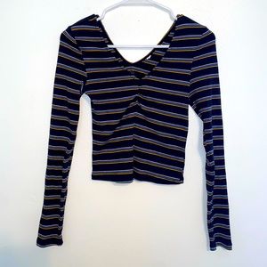 Small long sleeve top